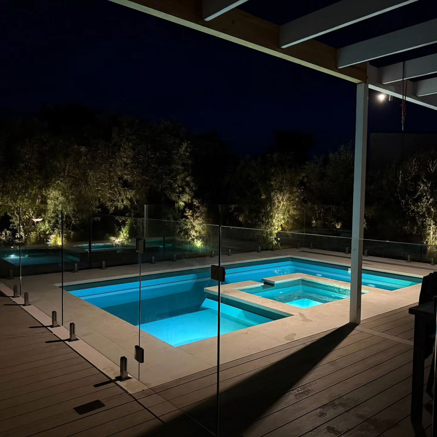 PIC NP AU The Muse with Spa Nighttime NP Geelong Dec 2024 001