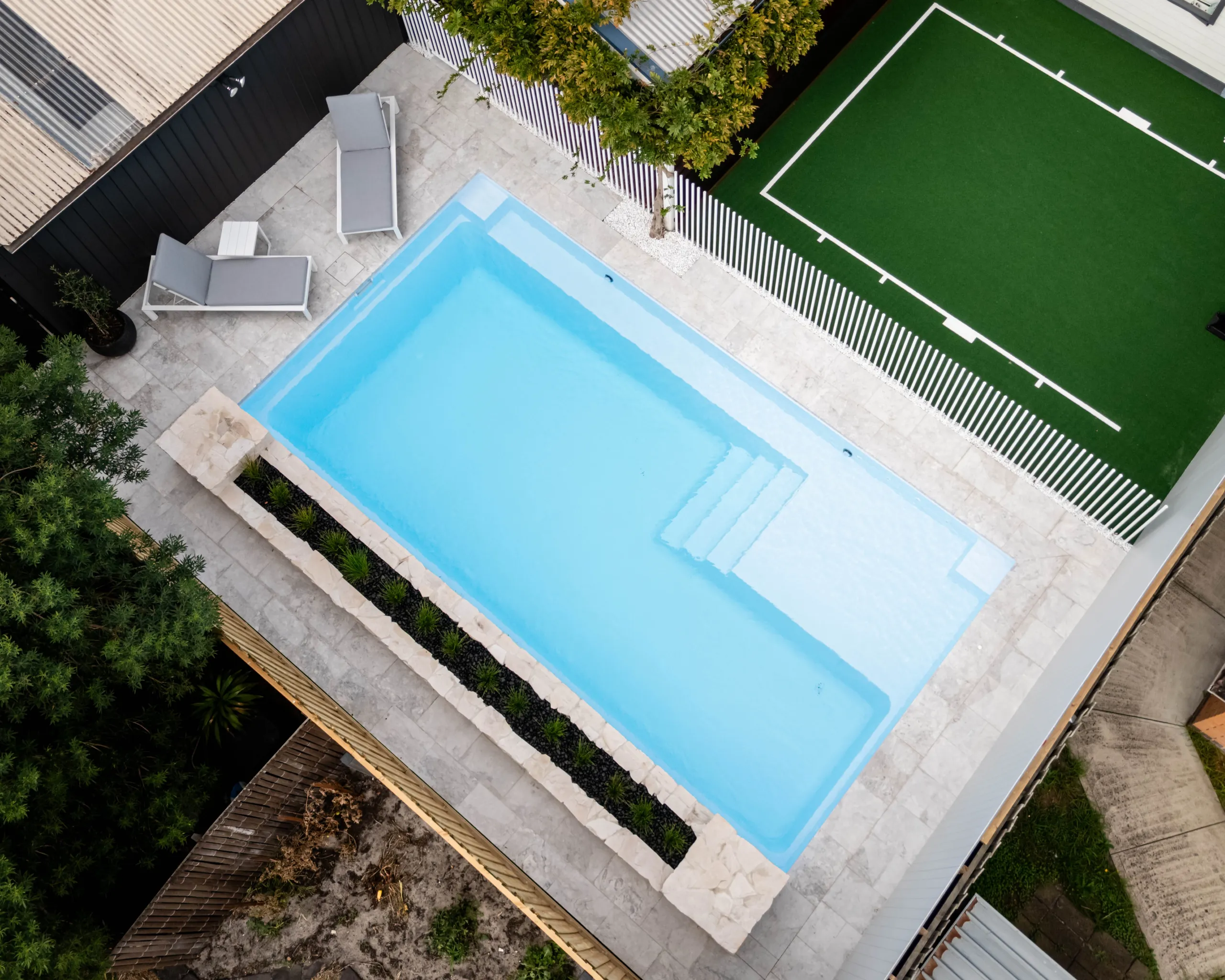 PIC NP AU The Unity 8.20 Stardust Tanzanite Pools 02 pool builders in <strong>Melbourne Bayside</strong>