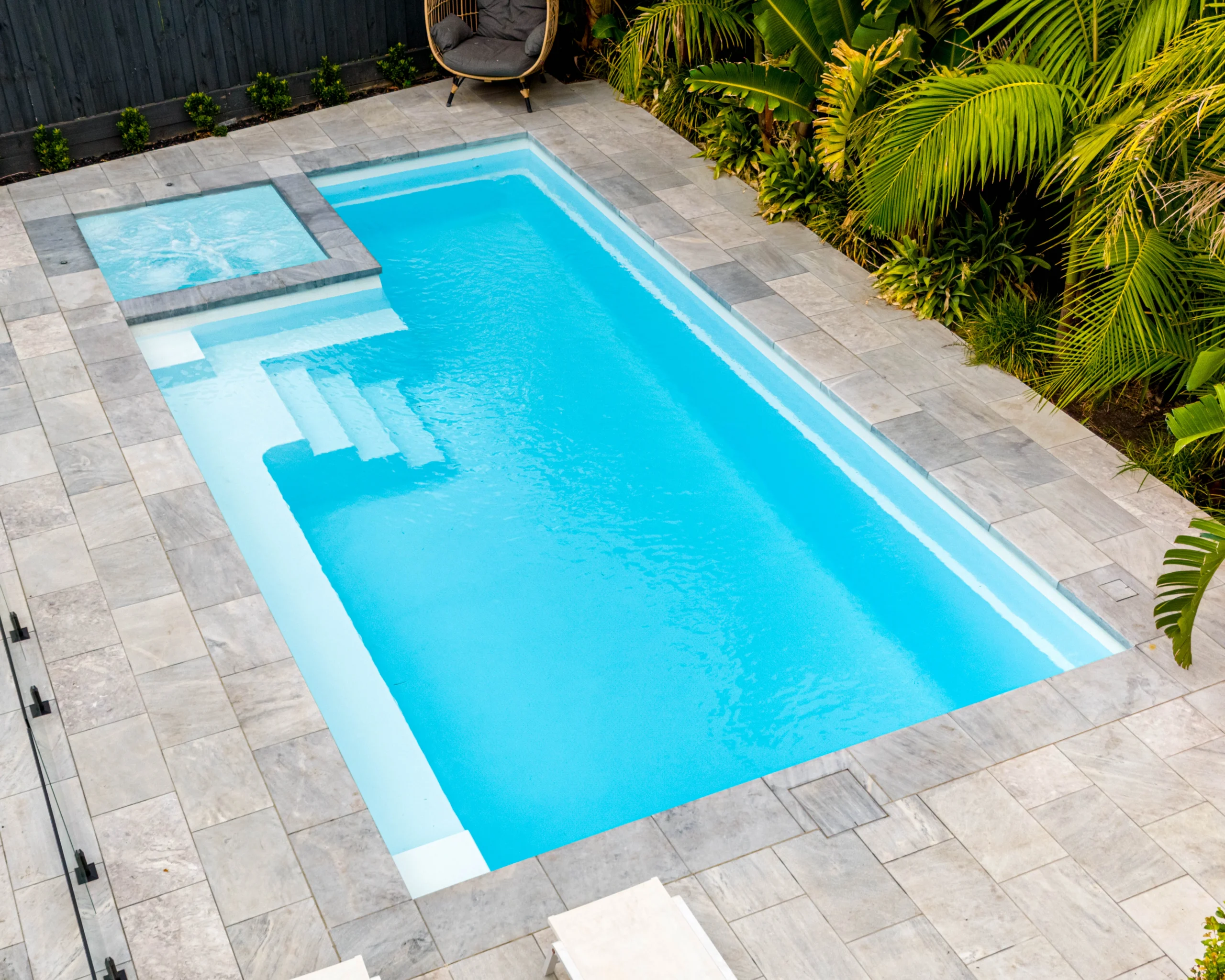 The Retreat 8.20m in Pearl - a Nexus Pools' large pool and spa