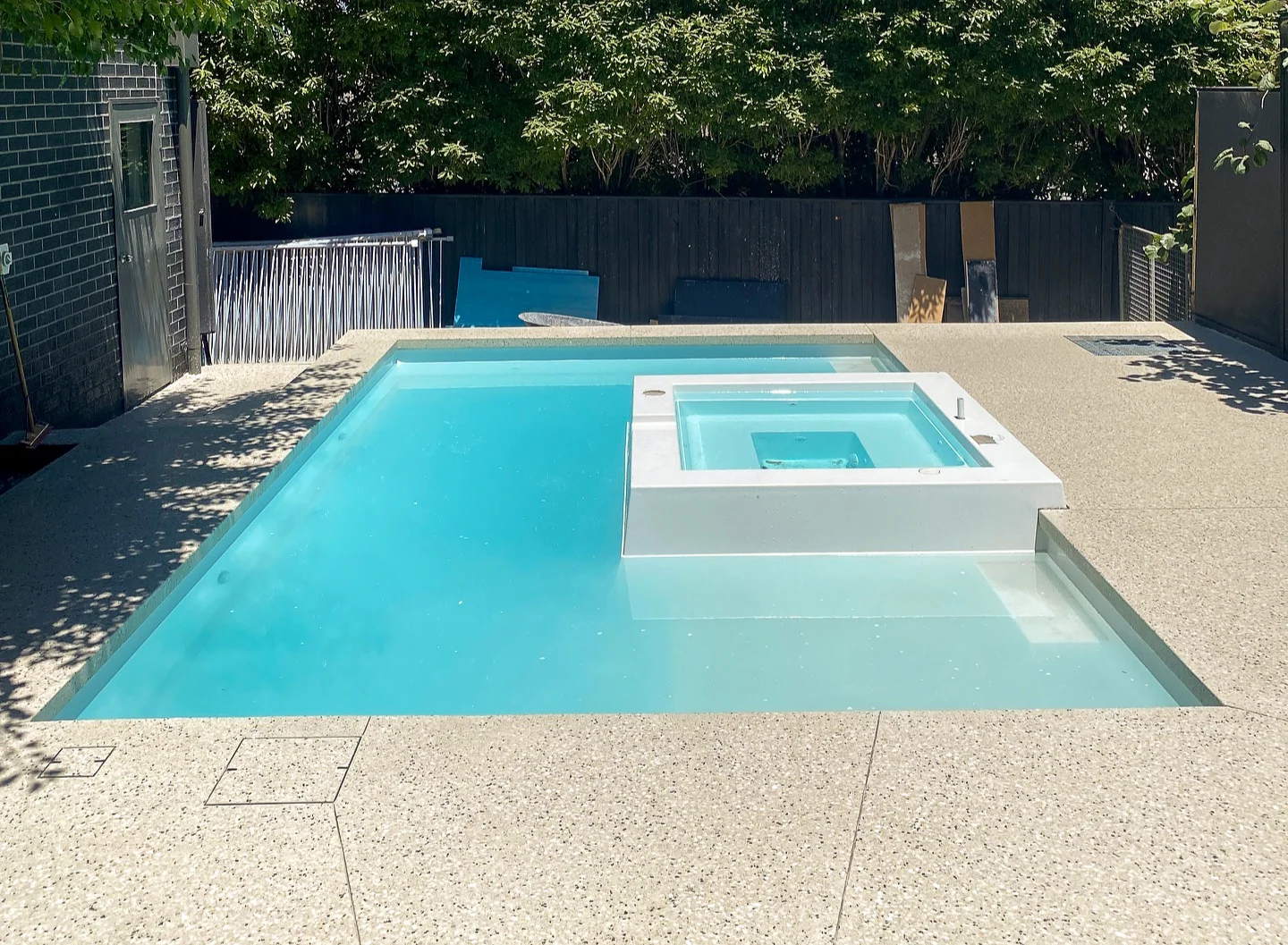 Nexus Pools the Muse with Raised Spa Pearl NP Mornington Peninsula