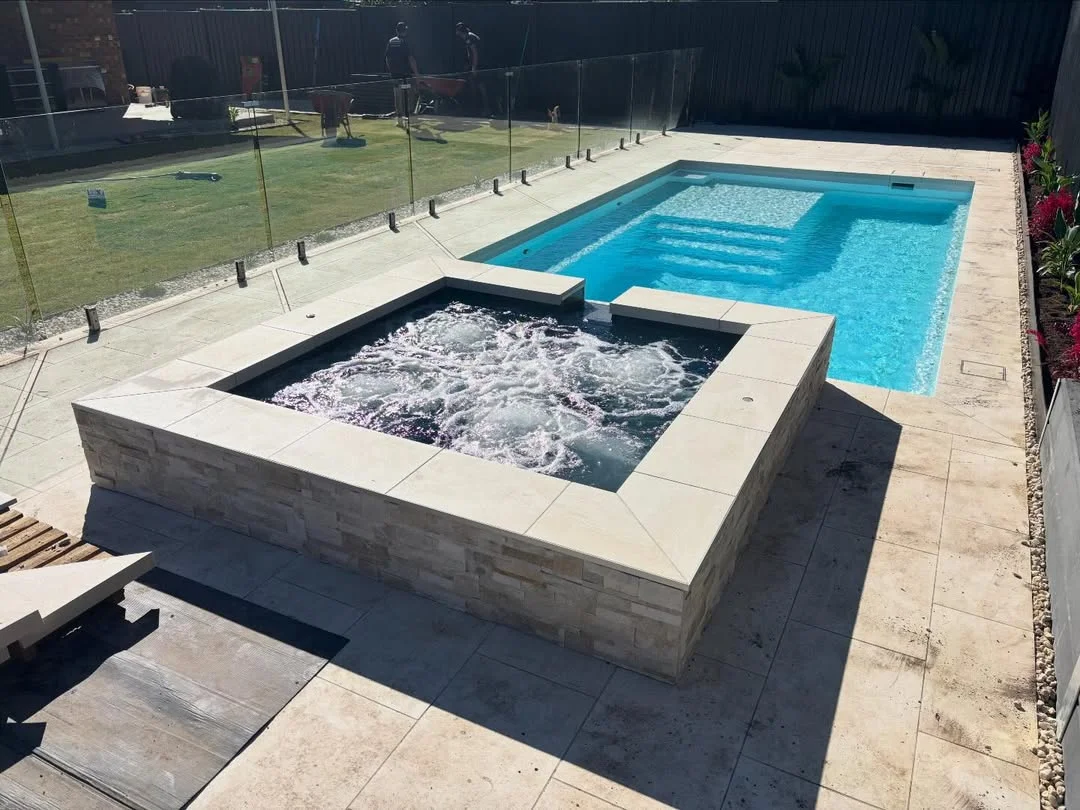 Nexus Pools The Unity 7.00m Pearl with The Haven Spa with Overflow Shadow NP Melbourne Bayside