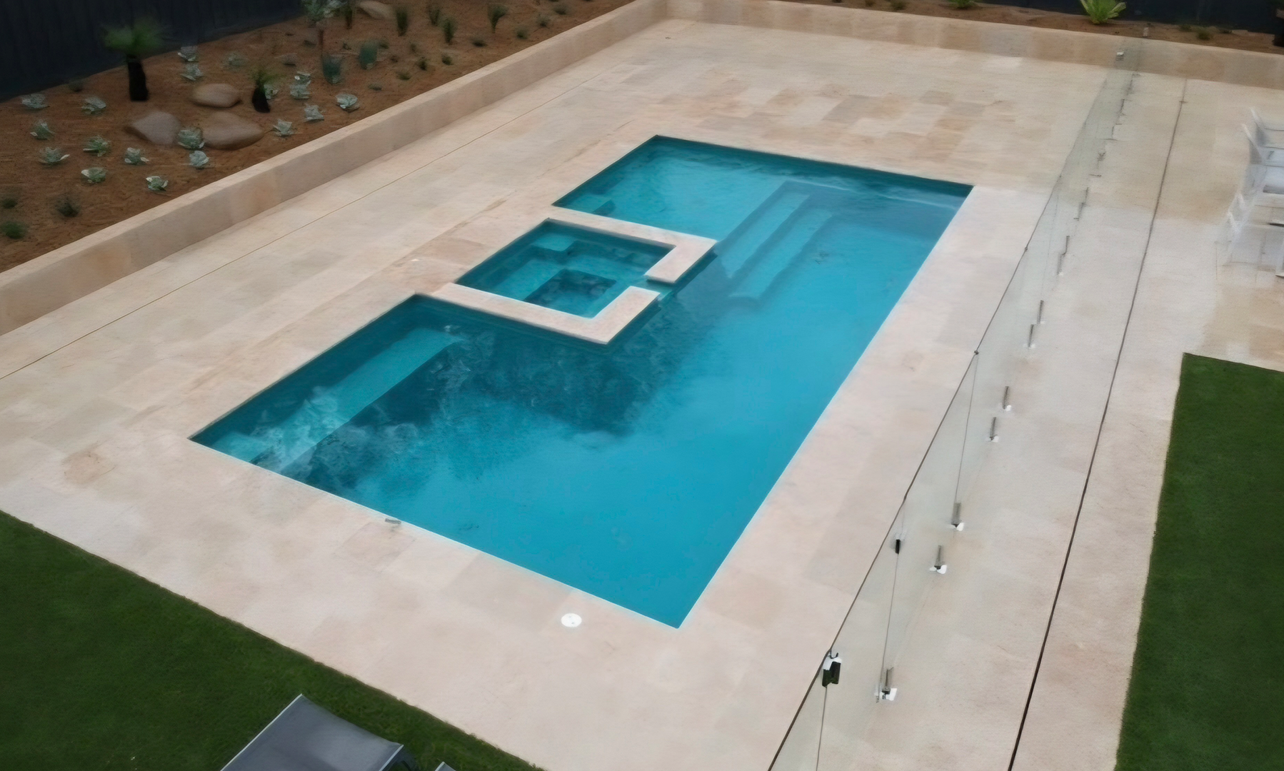 The Muse with Spa 7.60m in Shadow installed by Geelong