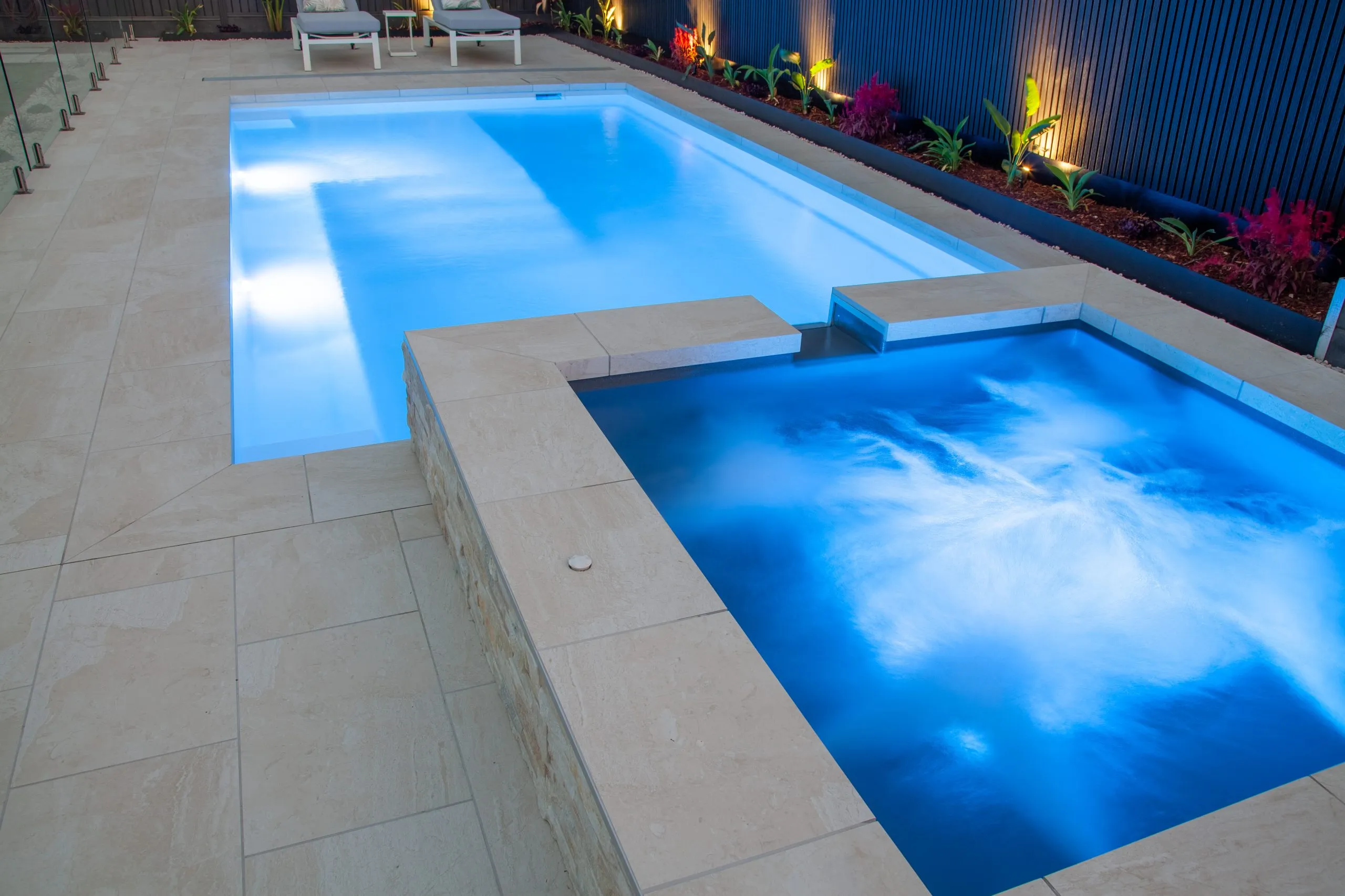 IMG NP AU Unity 7 Haven Overflow Tanzanite Rowville 003 The Unity 7.00m in Pearl and The Haven Spa with Overflow