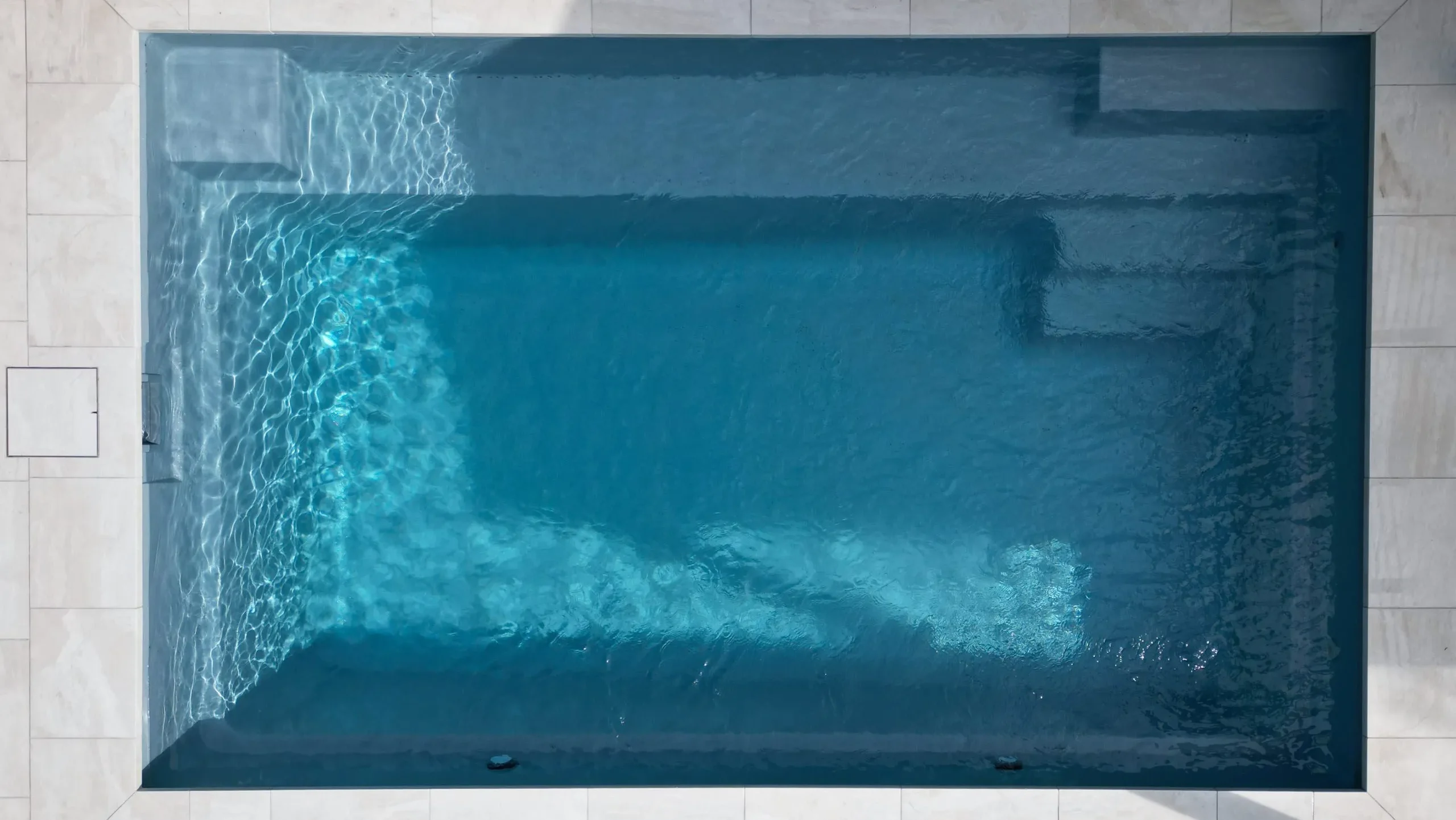 The Escape 5.00m & Spring Spa in Mist, installed by Tanzanite Pools in Brighton, VIC